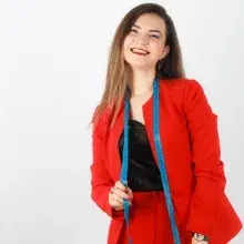 Dyt. Öznur Selek — Diyetisyen, Eskişehir. Portre fotoğrafı.