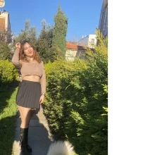 Dyt. Gözde Çipiloğlu — Diyetisyen. Portre fotoğrafı.