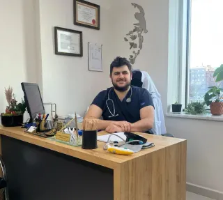 Uzm. Dr. Ekrem Küçükoğlu profilinde yer alan galeri fotoğrafı.