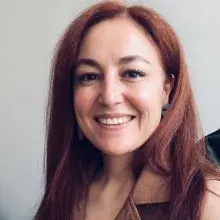 Uzm. Dr. Eylem Doğan — Psikiyatri, Ankara. Portre fotoğrafı.