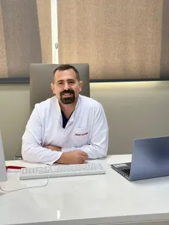 Op. Dr. Cihan Gökler profilinde yer alan galeri fotoğrafı.