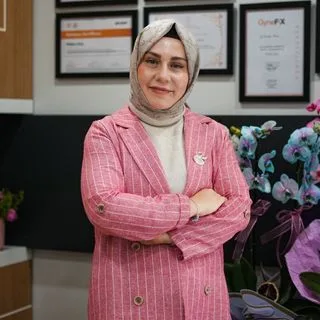 Op. Dr. Vildan Kılıç — Kadın Hastalıkları Ve Doğum, Serdivan, Sakarya. Portre fotoğrafı.