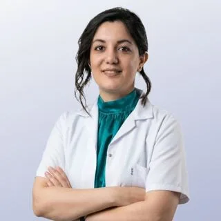 Op. Dr. Chinara Narimanova — Kadın Hastalıkları Ve Doğum, Üsküdar, İstanbul. Portre fotoğrafı.