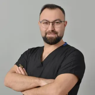 Dt. Mehmet Karakaya profilinde yer alan galeri fotoğrafı.