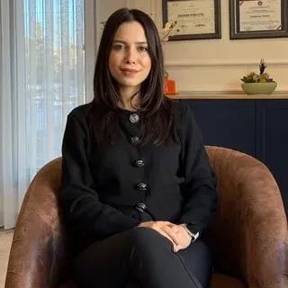 Psk. Gülderen Demir Çetin — Gaziantep. Portre fotoğrafı.