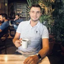 Dyt. Osman İnceoğlu — Diyetisyen, İstanbul. Portre fotoğrafı.