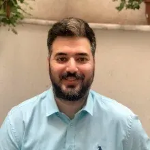 Kl. Psk. Stephan Aras Suna — Psikoloji, İstanbul. Portre fotoğrafı.