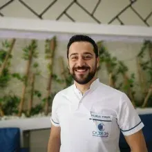 Dt. Bilal Turgut — Diş Hekimi, Malatya. Portre fotoğrafı.